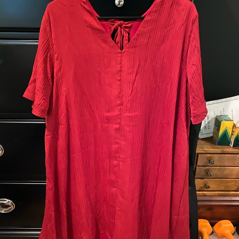 Flowy red dress!